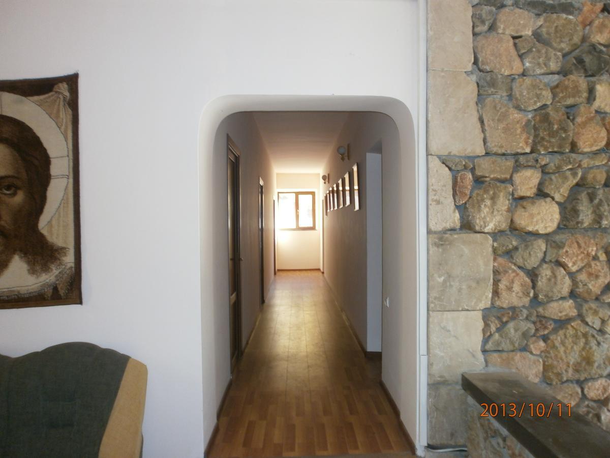Noravank'S Hotel Арені Екстер'єр фото